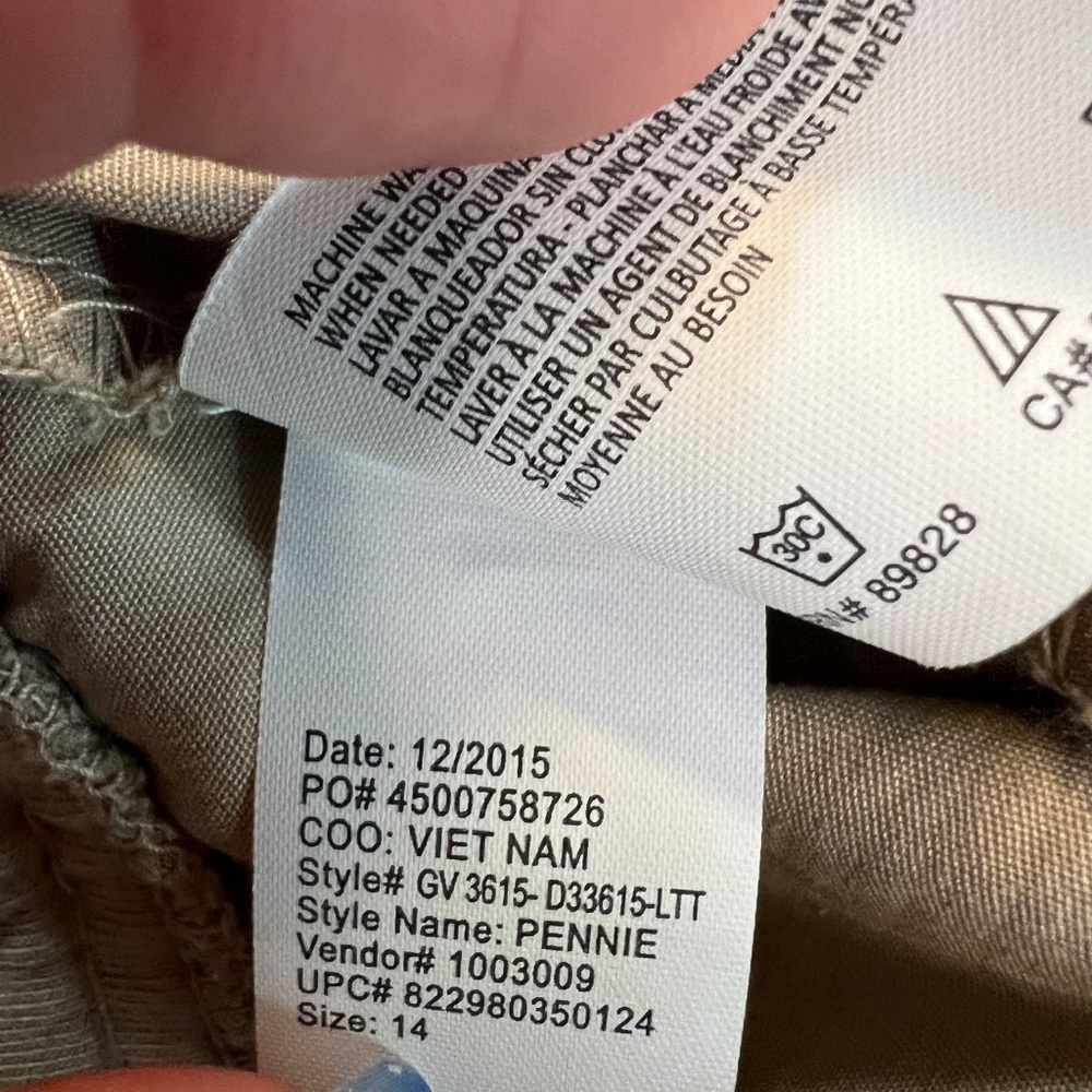 π π©Ά NWOT GLORIA VANDERBILT Pennie Khaki Skort | Sz 14 - Picture 8 of 8